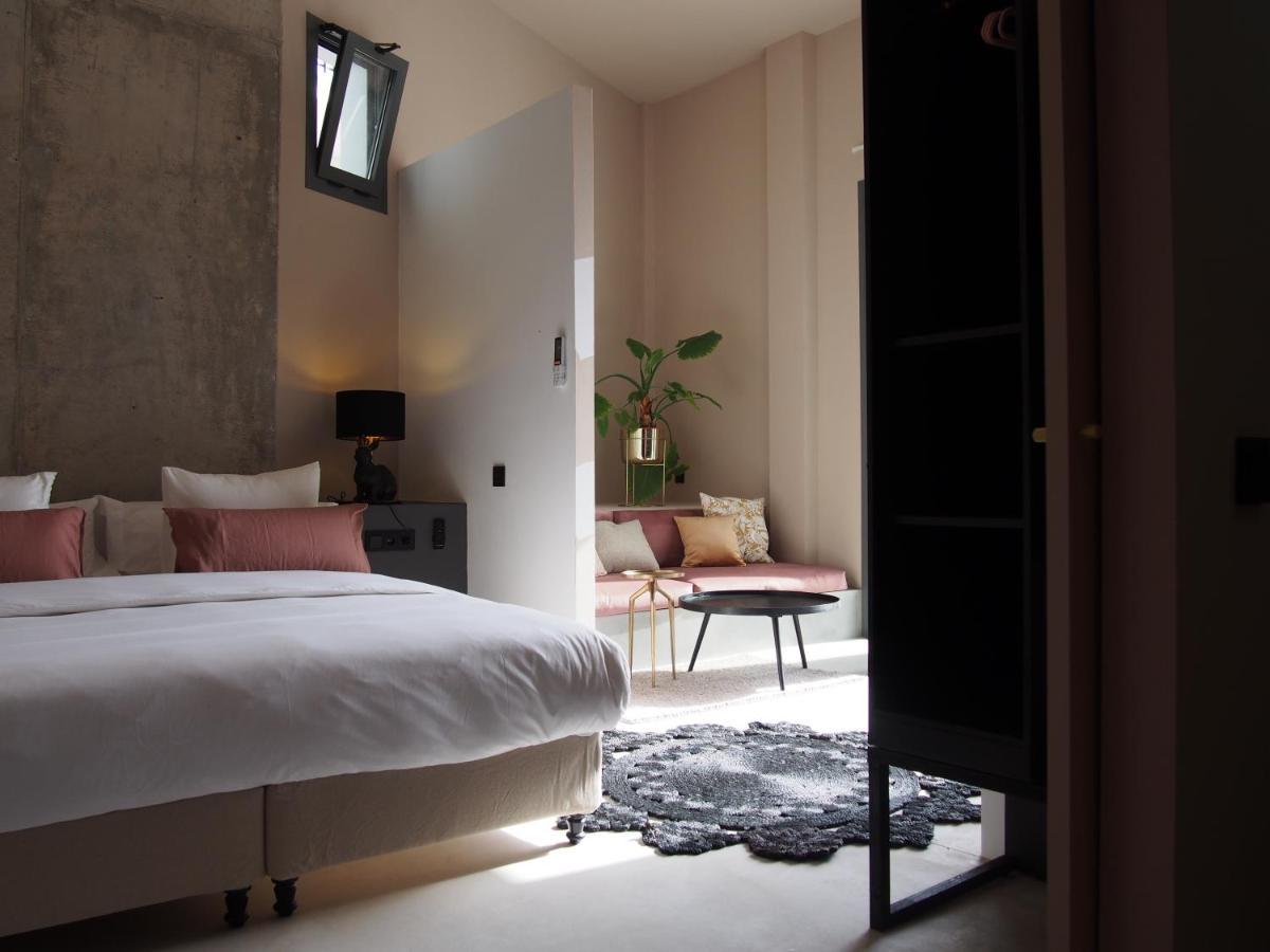 Suites 9 Malaga, Three Unique Suites With Private Plunge Pool Zewnętrze zdjęcie